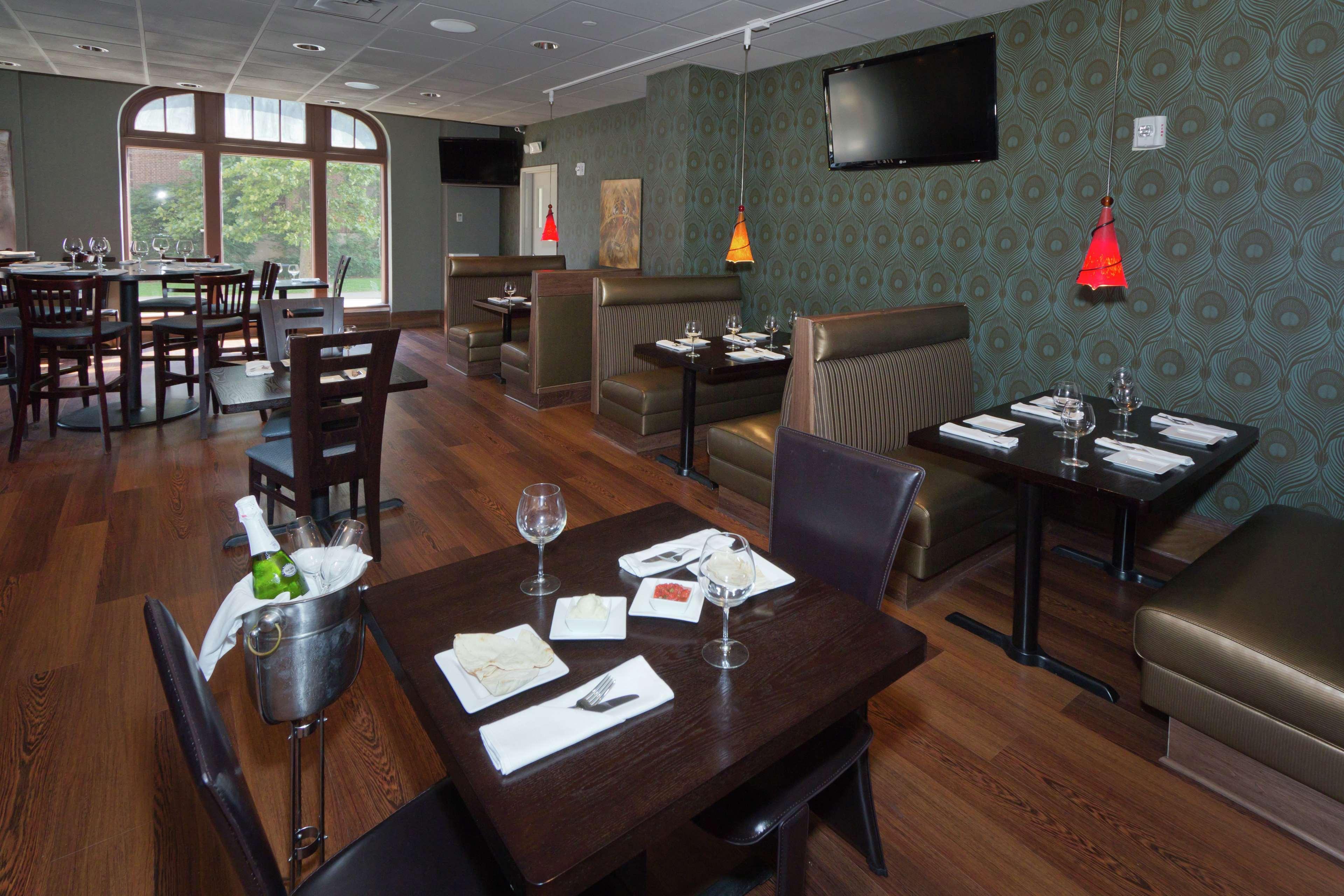 The Tudor Arms Hotel Cleveland - A Doubletree By Hilton מראה חיצוני תמונה