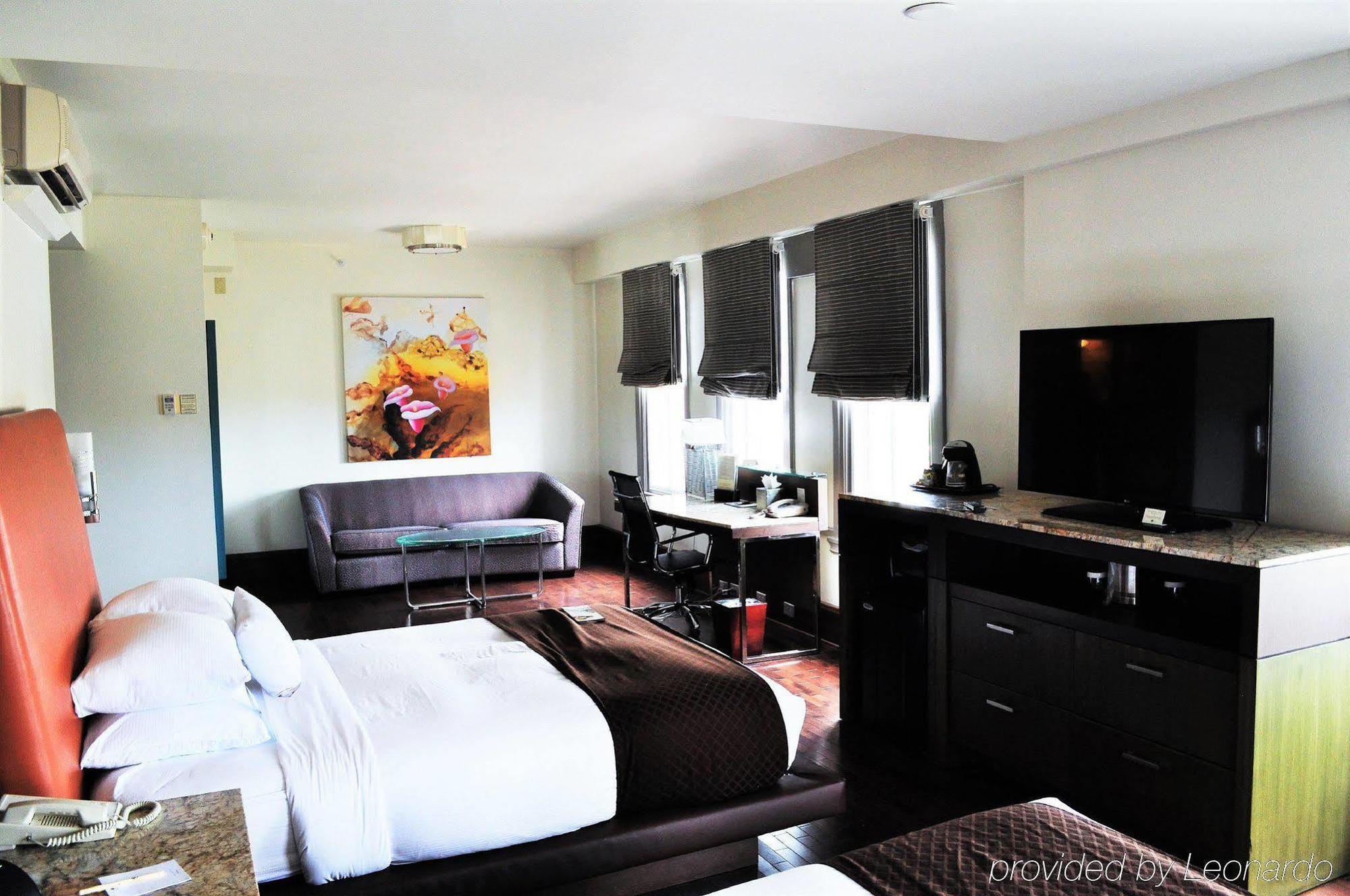 The Tudor Arms Hotel Cleveland - A Doubletree By Hilton מראה חיצוני תמונה
